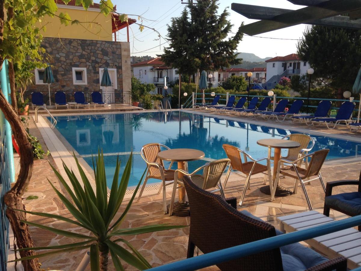 Anaxos Hotel Bagian luar foto