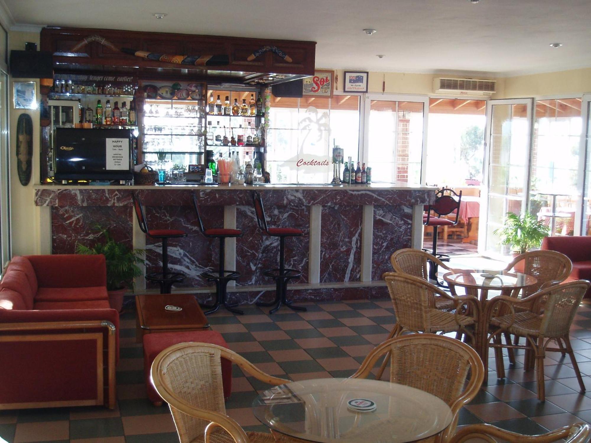 Anaxos Hotel Bagian luar foto
